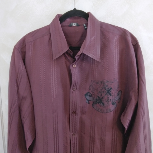 LLCool J Long Sleeve Button Up Burgandy Maroon Graphic - Picture 1 of 10